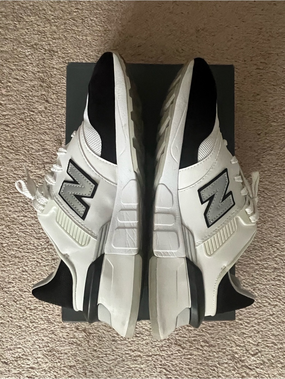 New Balance 997S Men’s White and Black Low-Top Sneakers size 10 - Picture 4 of 5